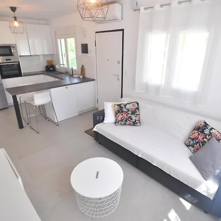 Zennova #29 Garden Family House * Vourvourou