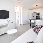 Zennova #29 Garden Family House 度假居